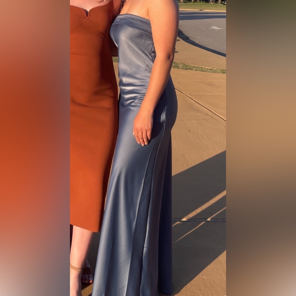 Elegant Blue Satin Strapless Dress